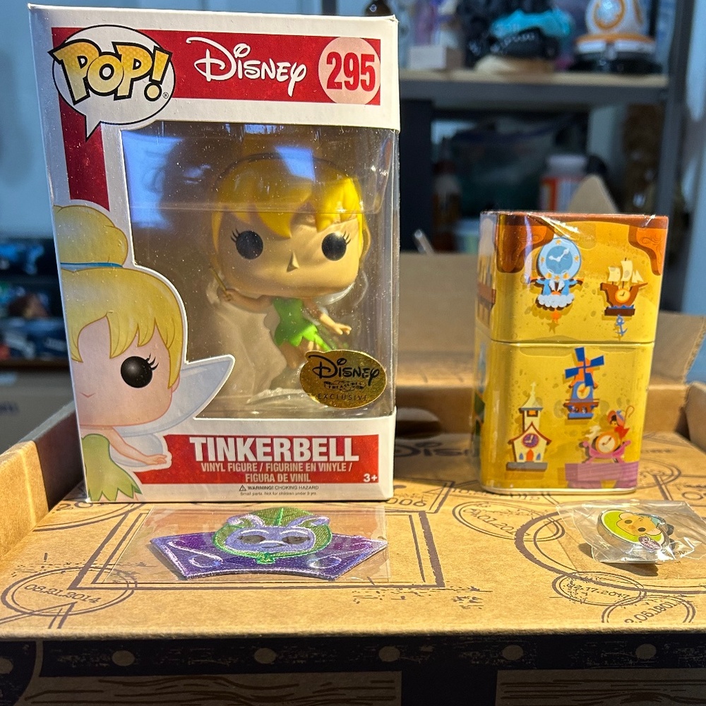Funko/Disney subscription box August 2017 Tiny Town theme (Set of 4 items)